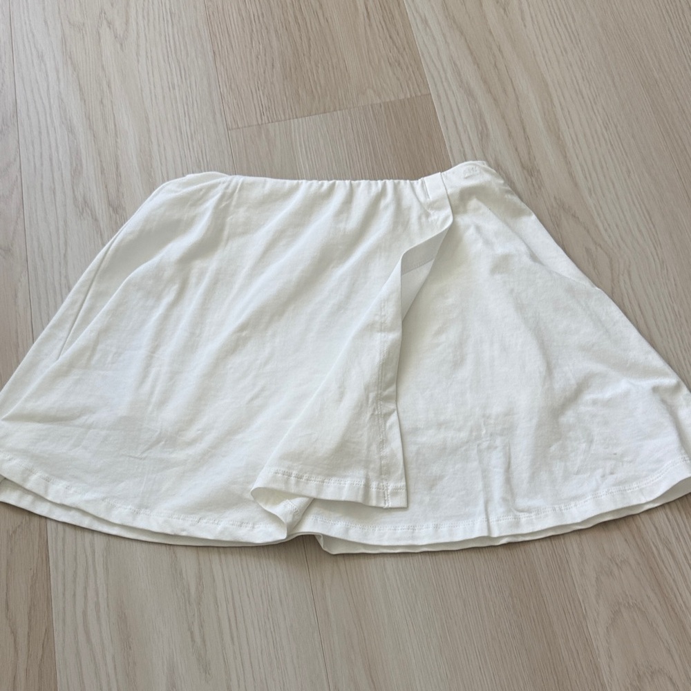 Anthony Thomas Melillo skirt with built in shorts SM